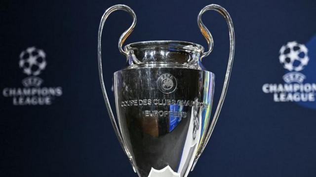 “欧冠16强抽签震撼揭晓！豪门激战在即，利物浦、阿森纳晋级之路悬念重重！”