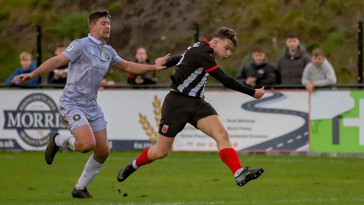 马克斯·威尔逊的乔利贷款期延长，继续为球队贡献精彩表现