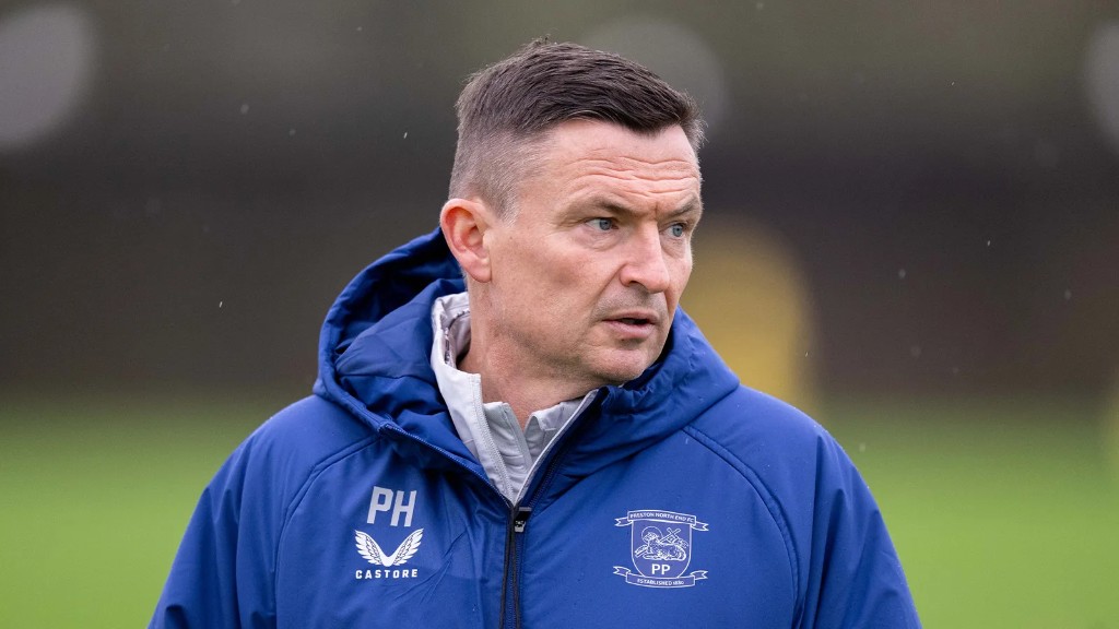 赫基预览2025年最后一场主场比赛，纪念失去的球员并迎战诺里奇城